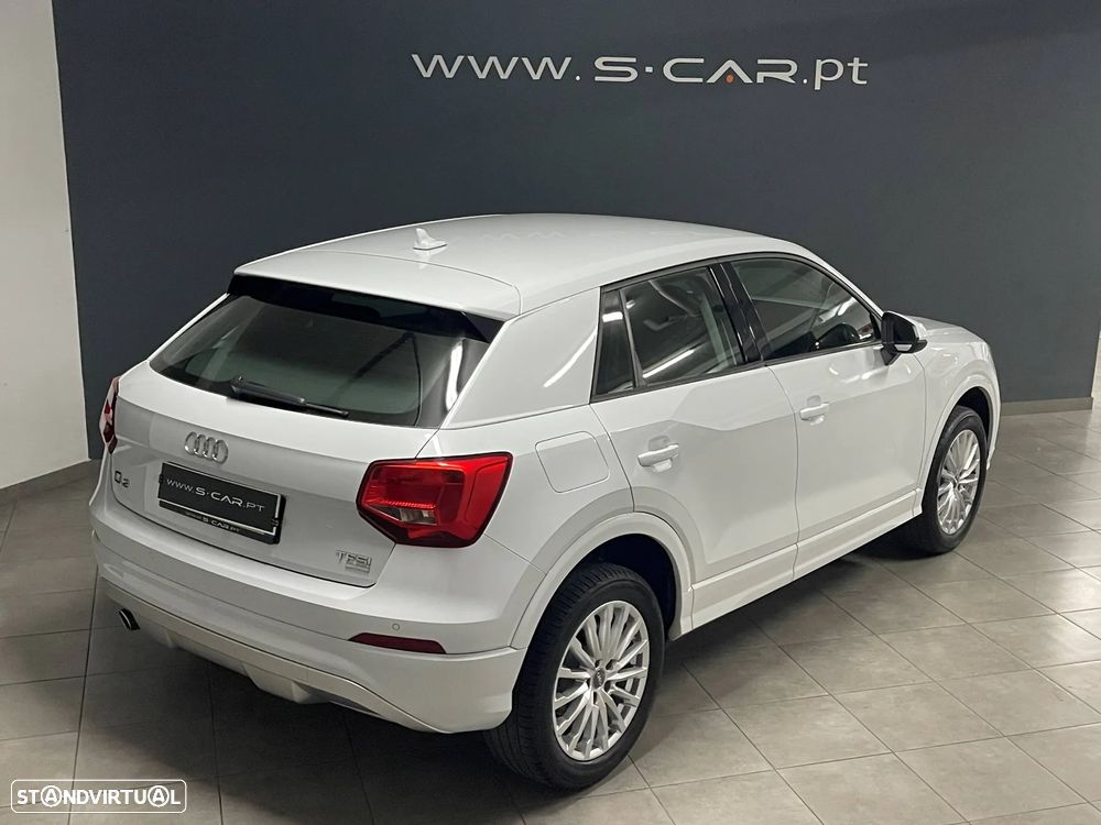 Audi Q2 1.0 TFSI ultra S tronic design - 13