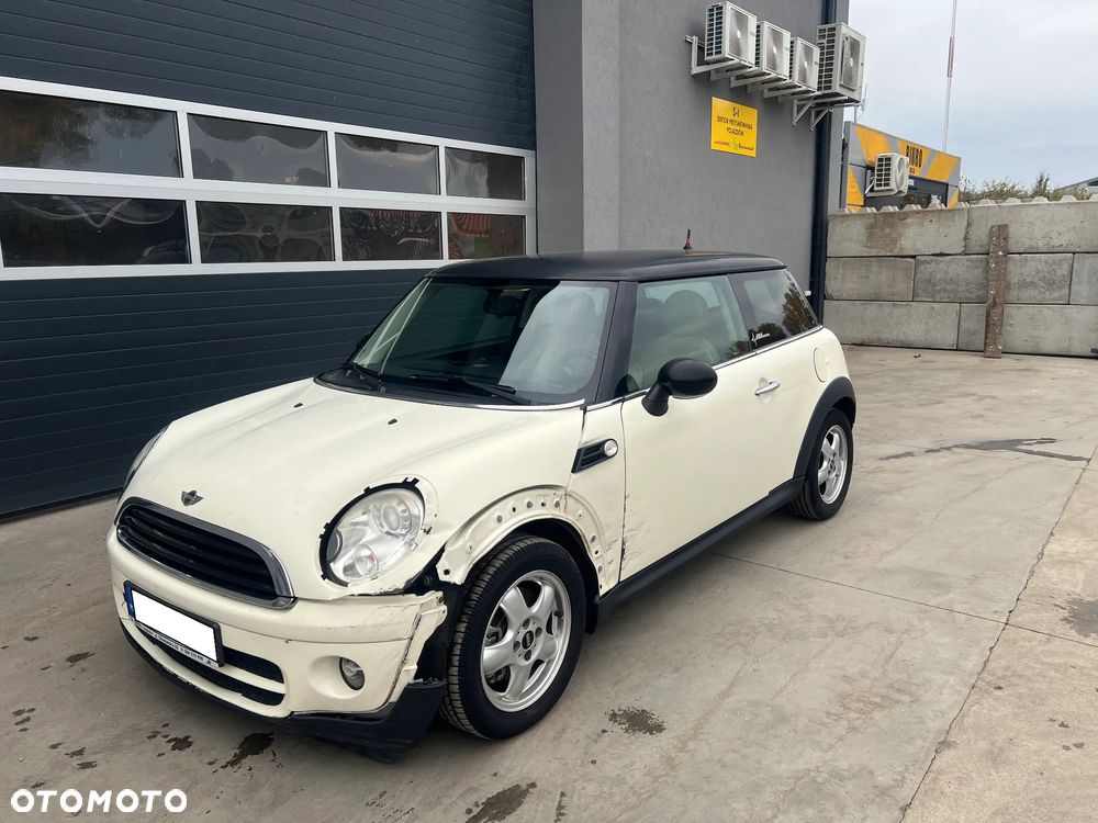 MINI ONE Standard - 7