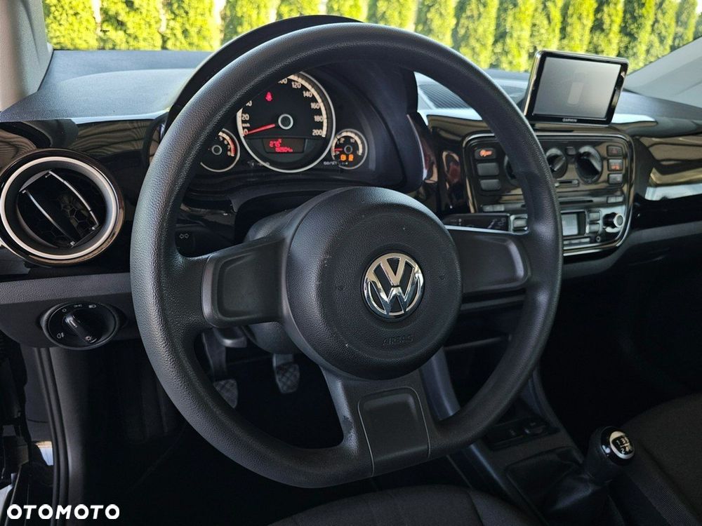 Volkswagen up! - 12