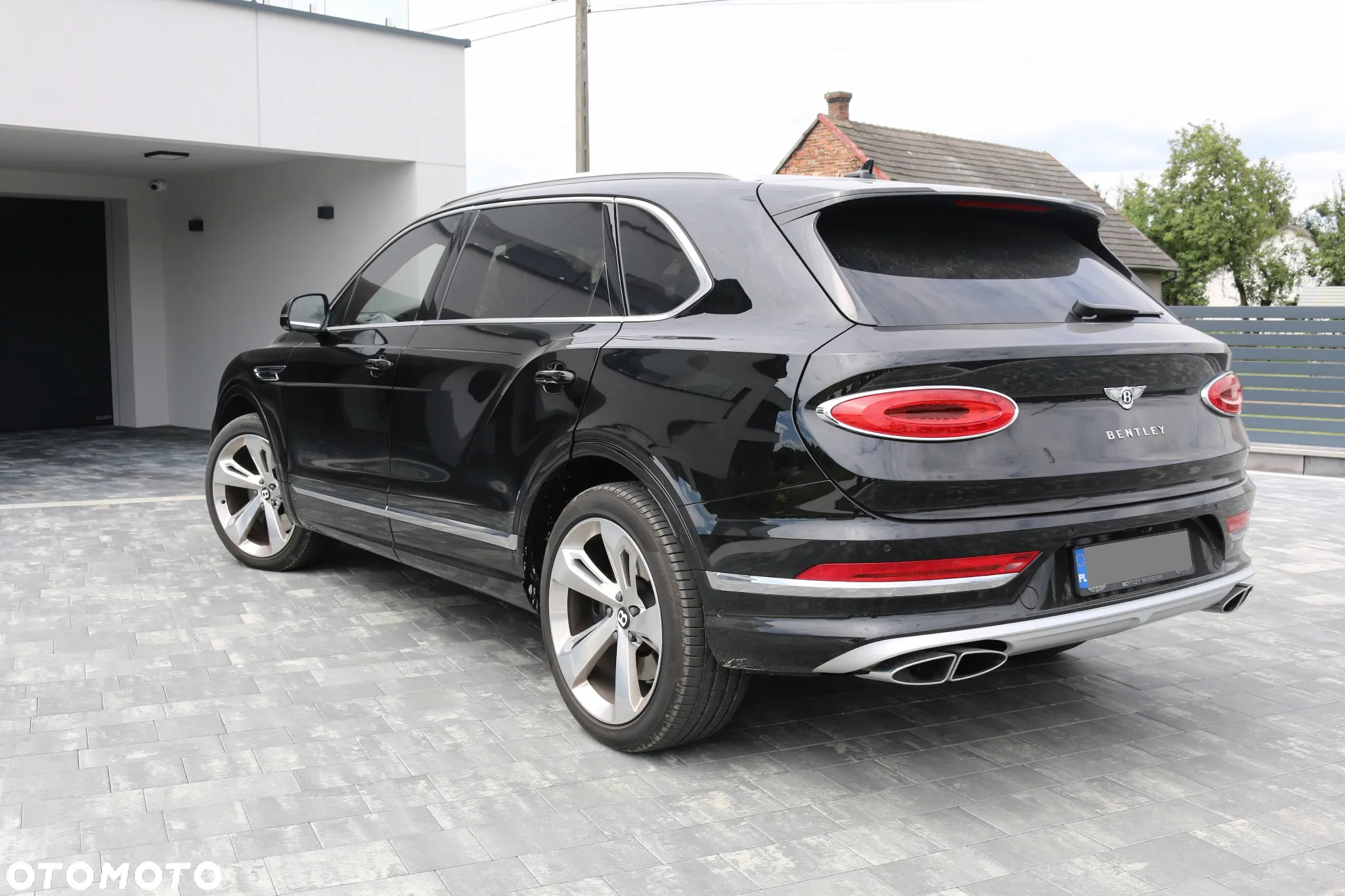 Bentley Bentayga - 7