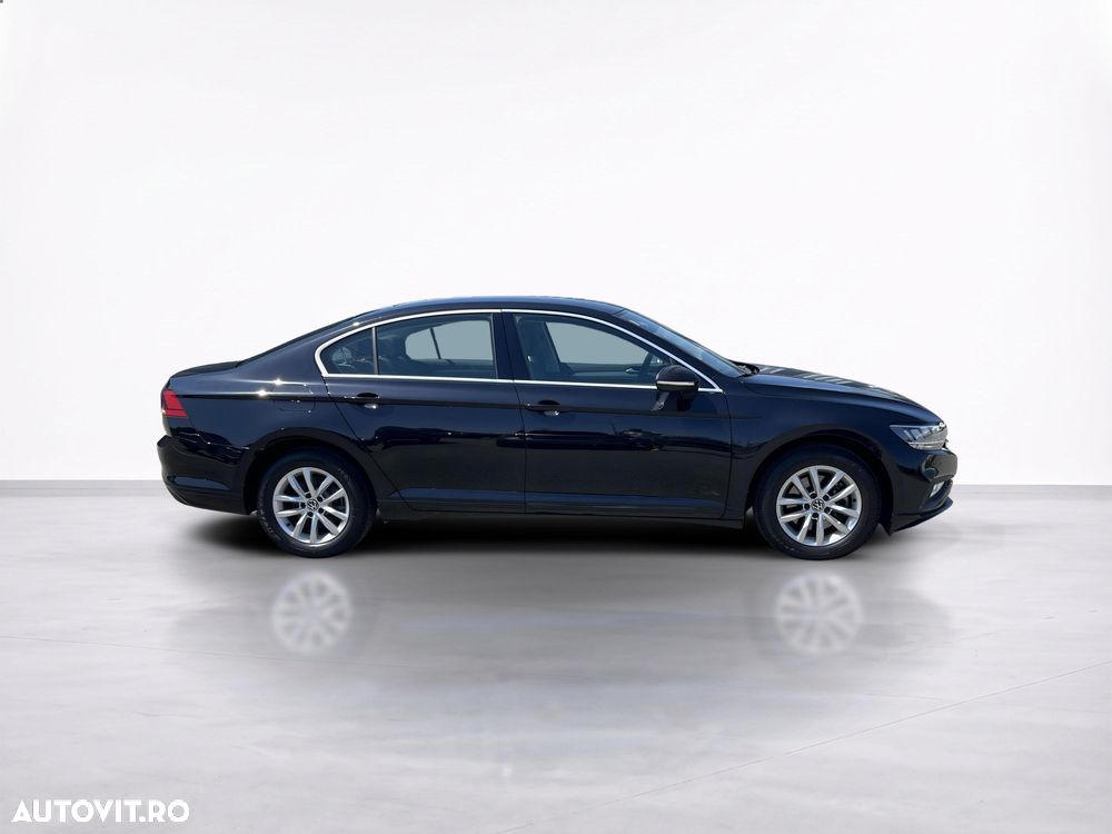 Volkswagen Passat 2.0 TDI DSG Comfortline - 7