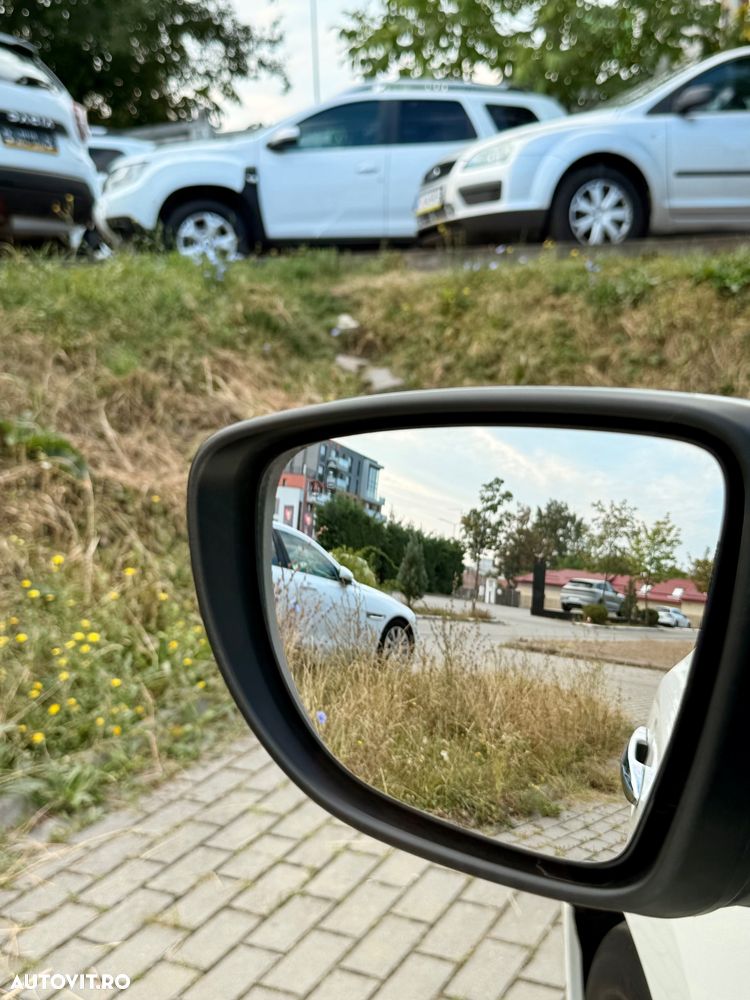 Nissan LEAF 40 kWh N-Connecta - 21