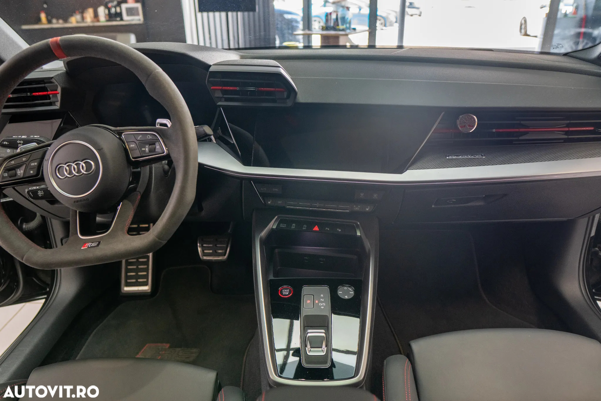 Audi RS3 TFSI quattro S tronic - 19