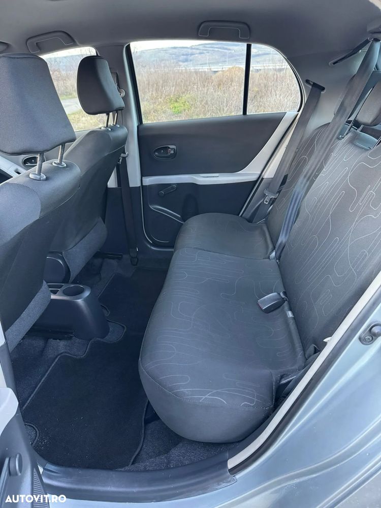 Toyota Yaris 1.0 VVT-i Edition - 10