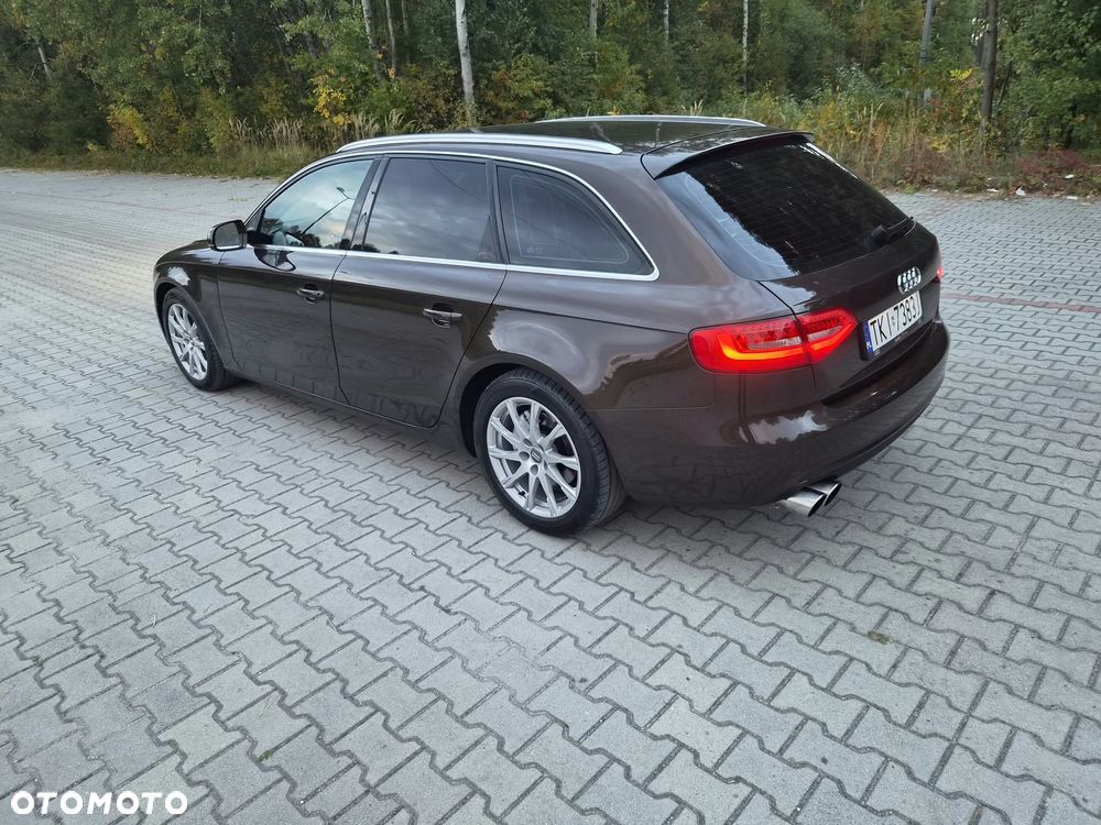 Audi A4 Avant - 28