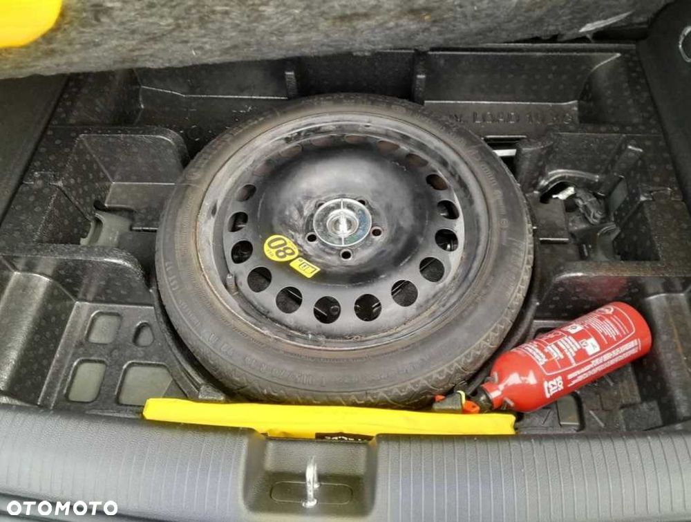 Opel Astra - 8