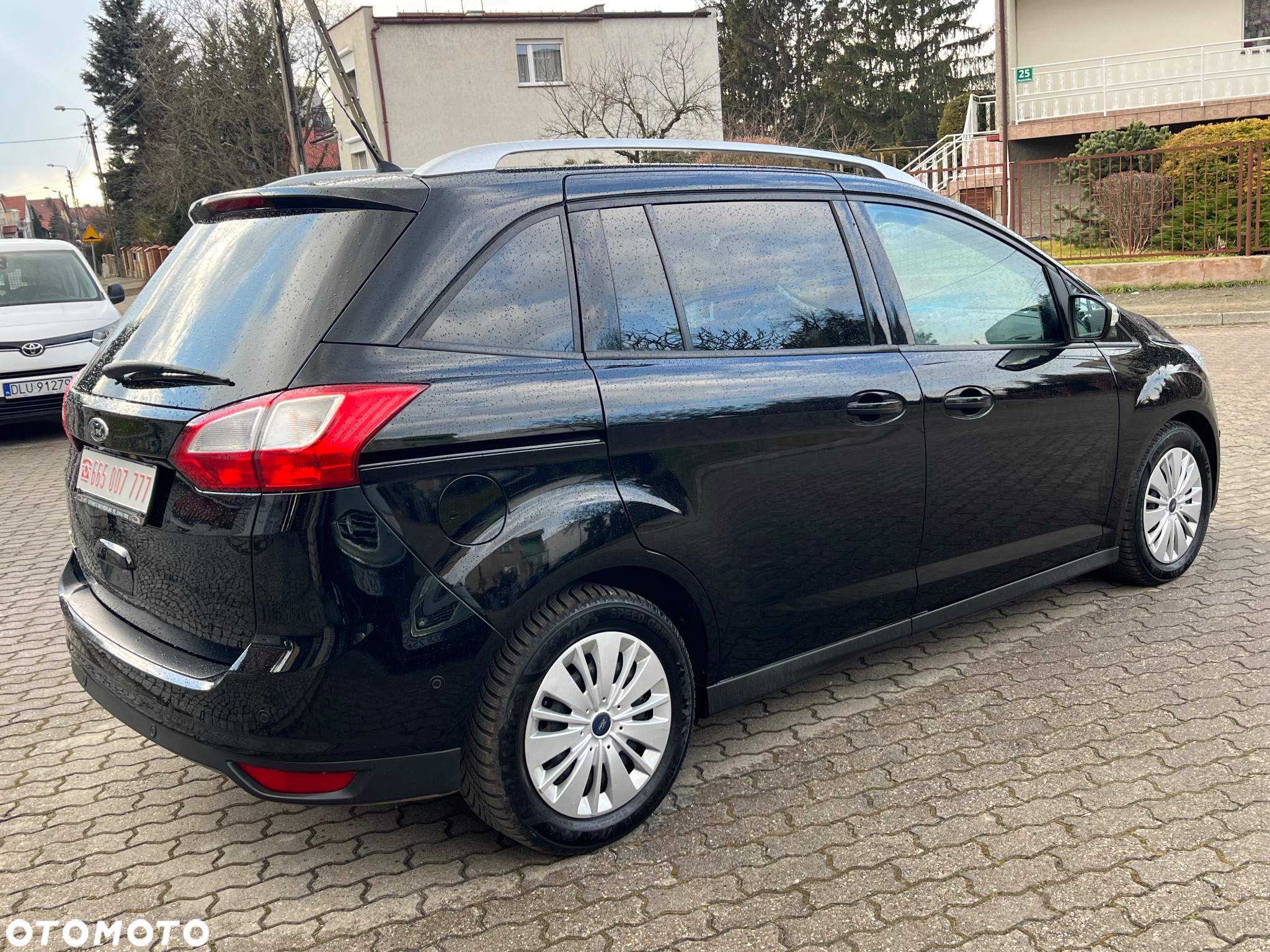 Ford Grand C-MAX 1.5 TDCi Start-Stopp-System Business Edition - 4