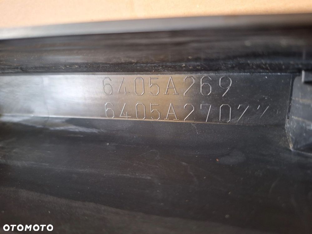 MITSUBISHI OUTLANDER III LIFT 18- SUPER STAN! CHROMY BDB LISTWA NAKŁADKA DOKŁADKA ZDERZAKA PRZÓD ORYG. 6405A269 / 6405A2 - 14