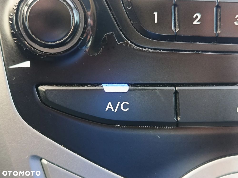 Hyundai ix20 1.4 Comfort - 23