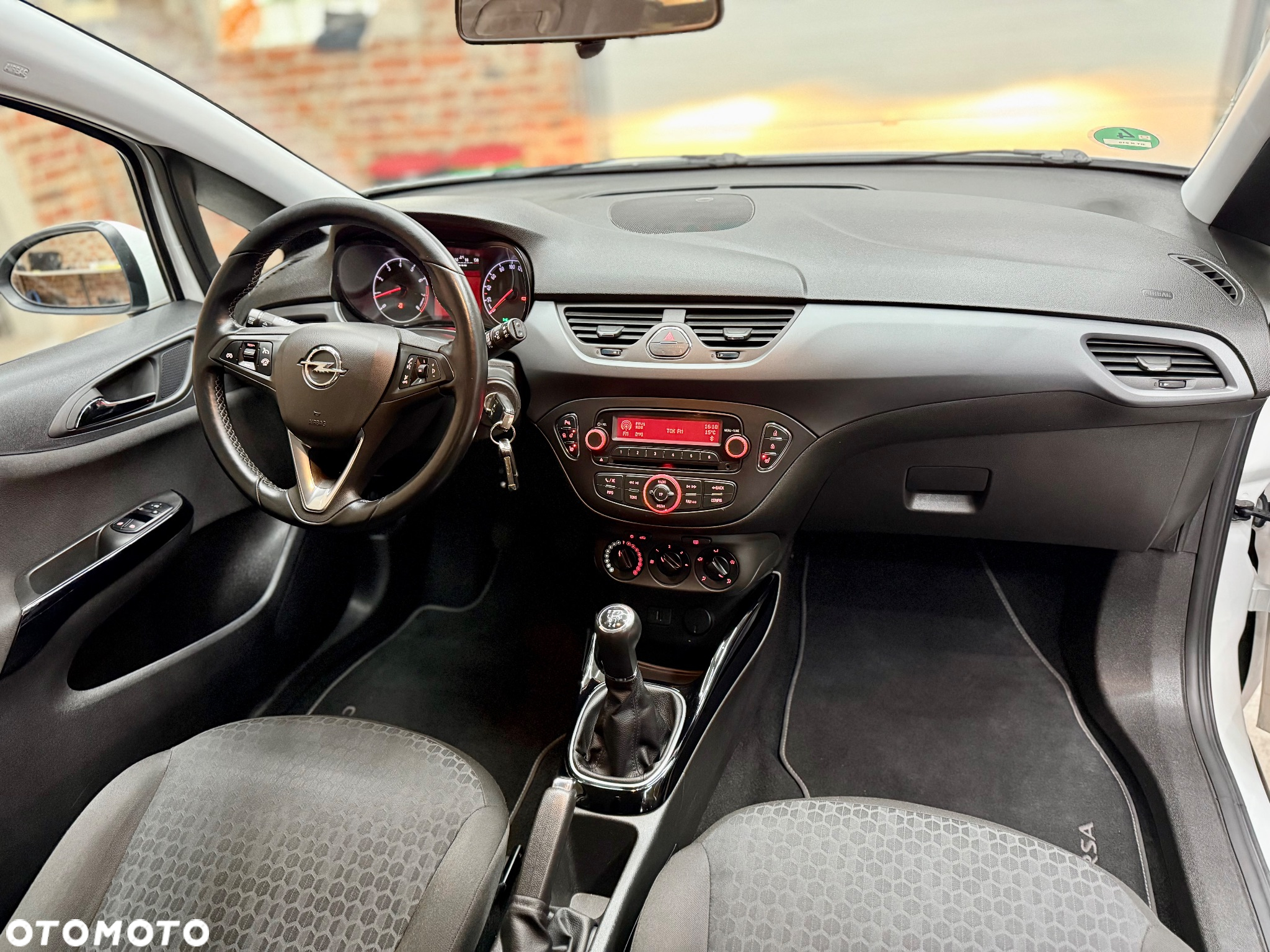 Opel Corsa 1.4 Color Edition - 11