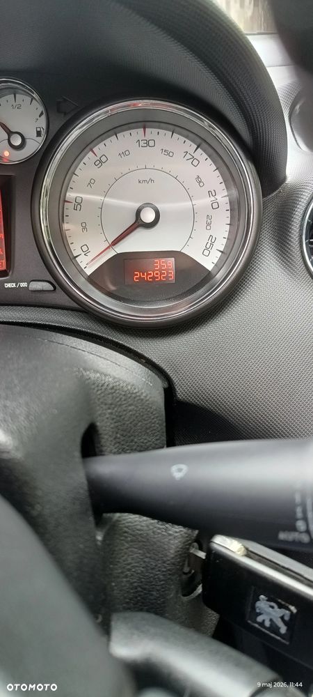 Peugeot 308 CC - 12
