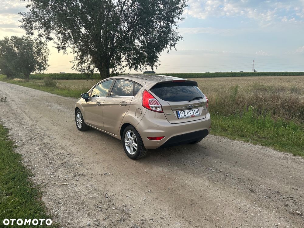 Ford Fiesta 1.0 EcoBoost STart-Stop Titanium - 6
