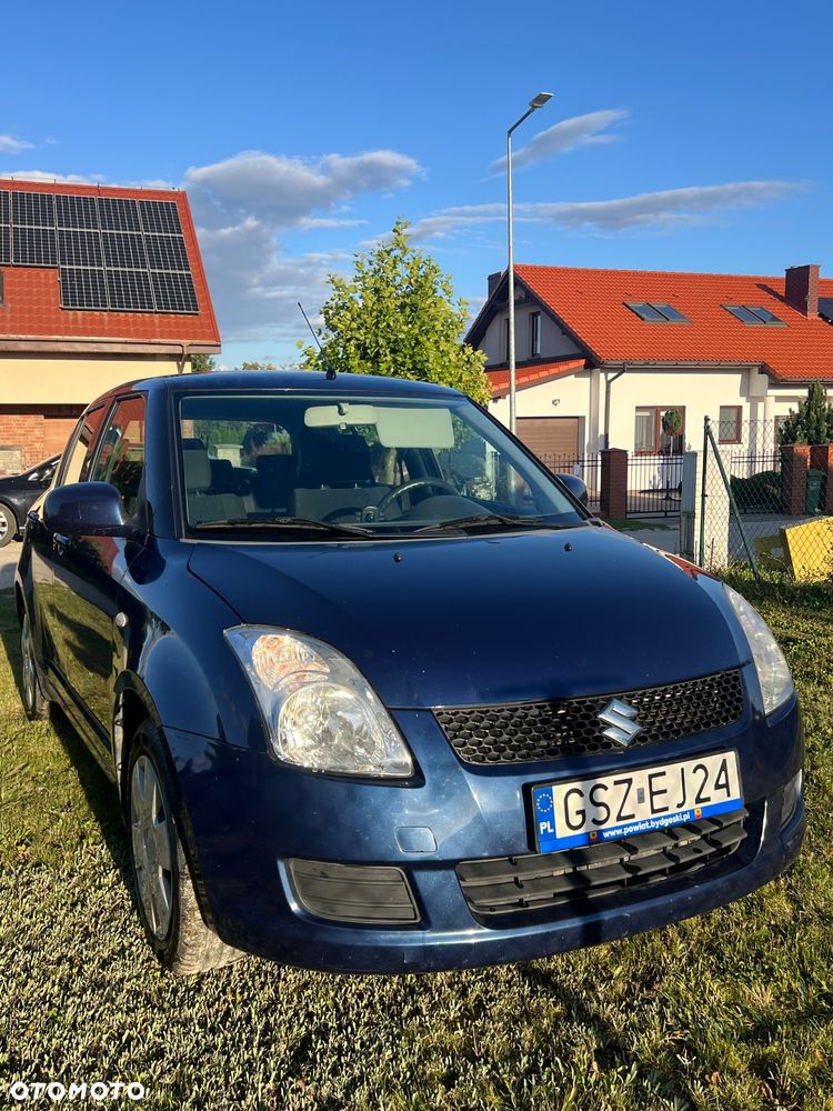 Suzuki Swift 1.3 Sunlight Edition - 28