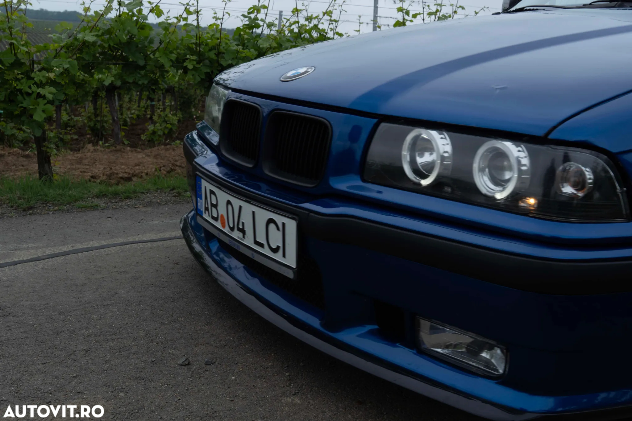 BMW Seria 3 - 16