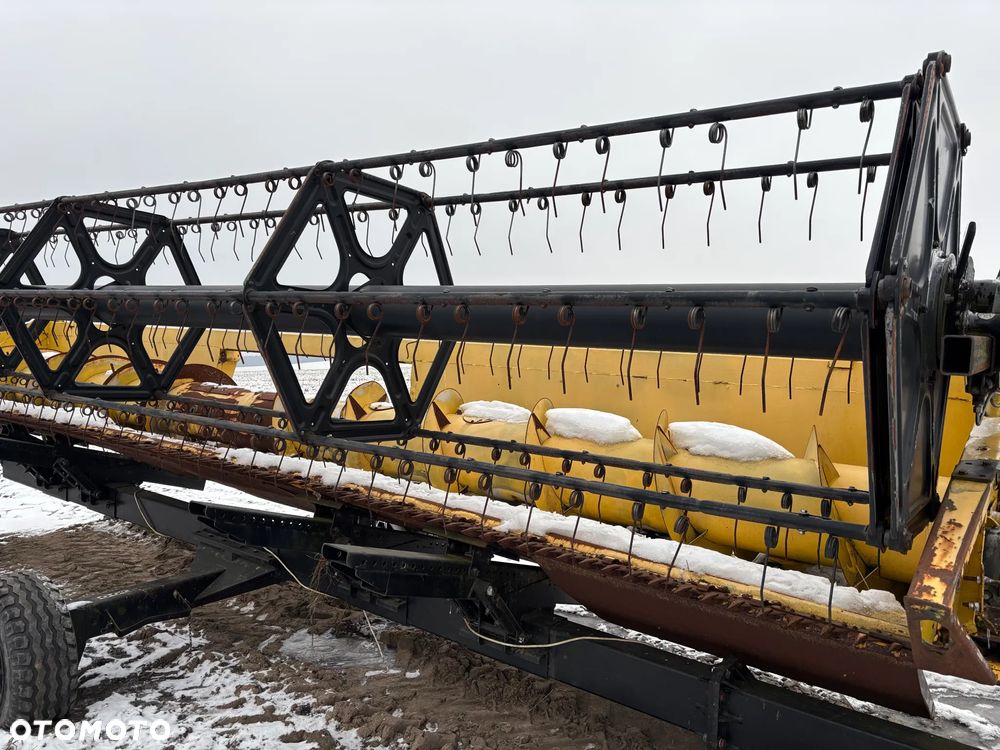 New Holland 24X 7,32m - 5