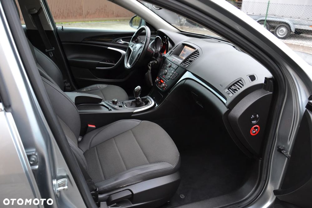 Opel Insignia 1.8 Innovation - 27