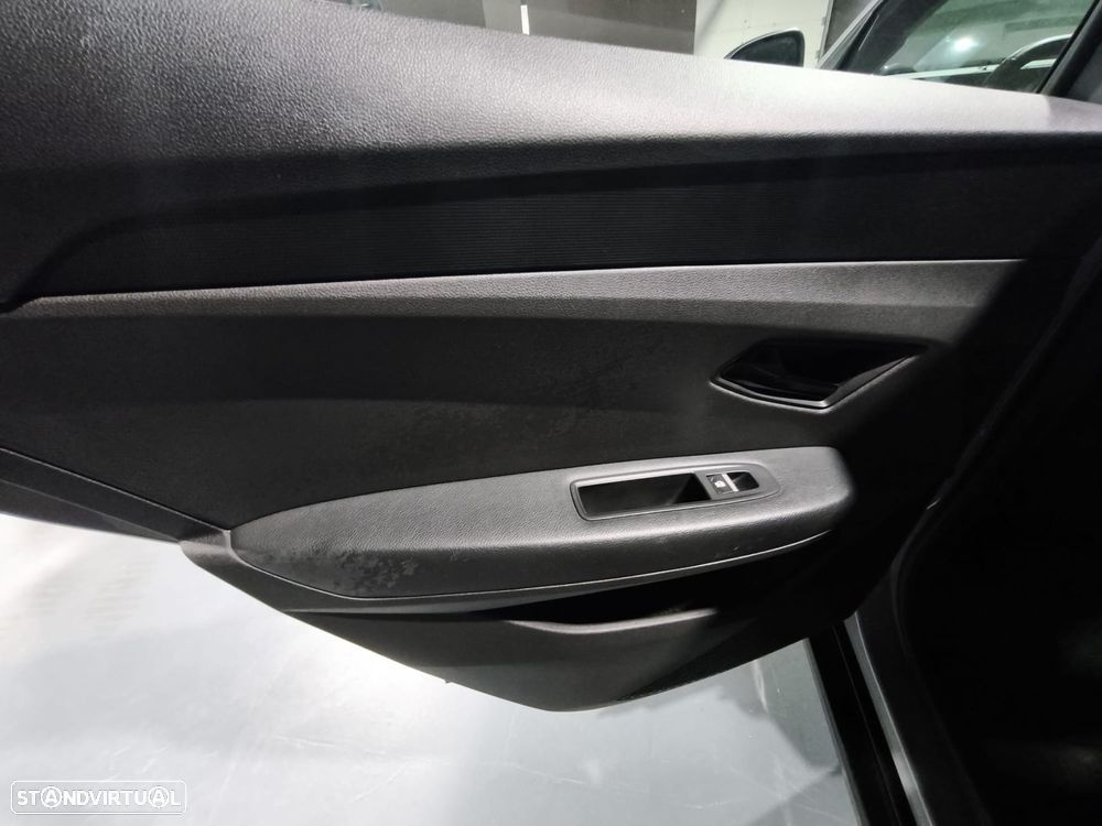 Renault Mégane E-Tech - 11