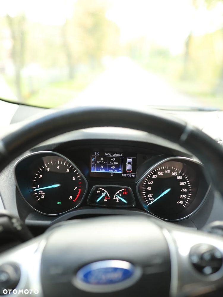 Ford Kuga 1.5 EcoBoost 2x4 Black & Silver - 10