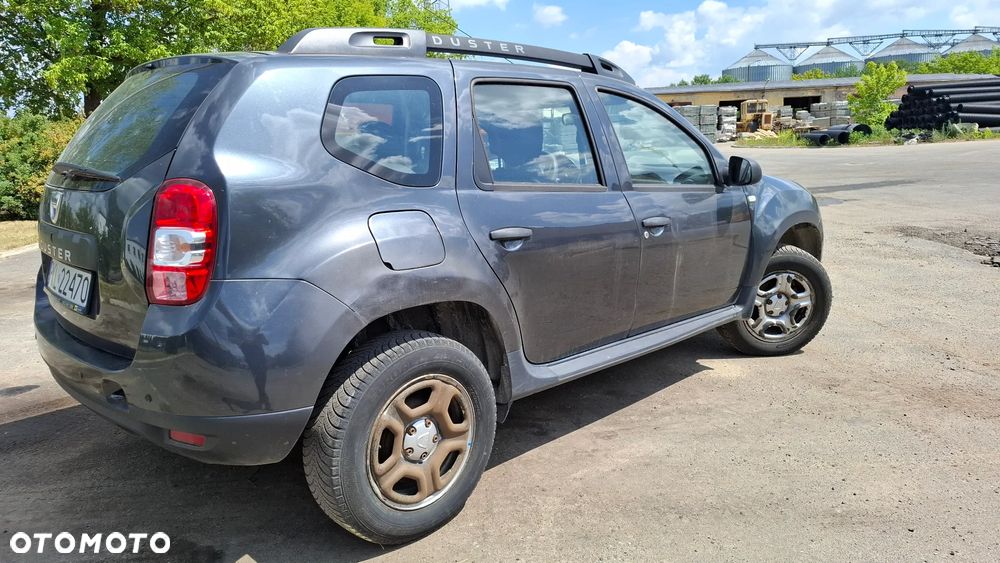 Dacia Duster 1.6 SCe S&S - 6