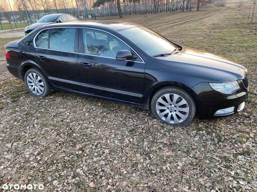 Skoda Superb 3.6 FSI 4x4 Active DSG - 4