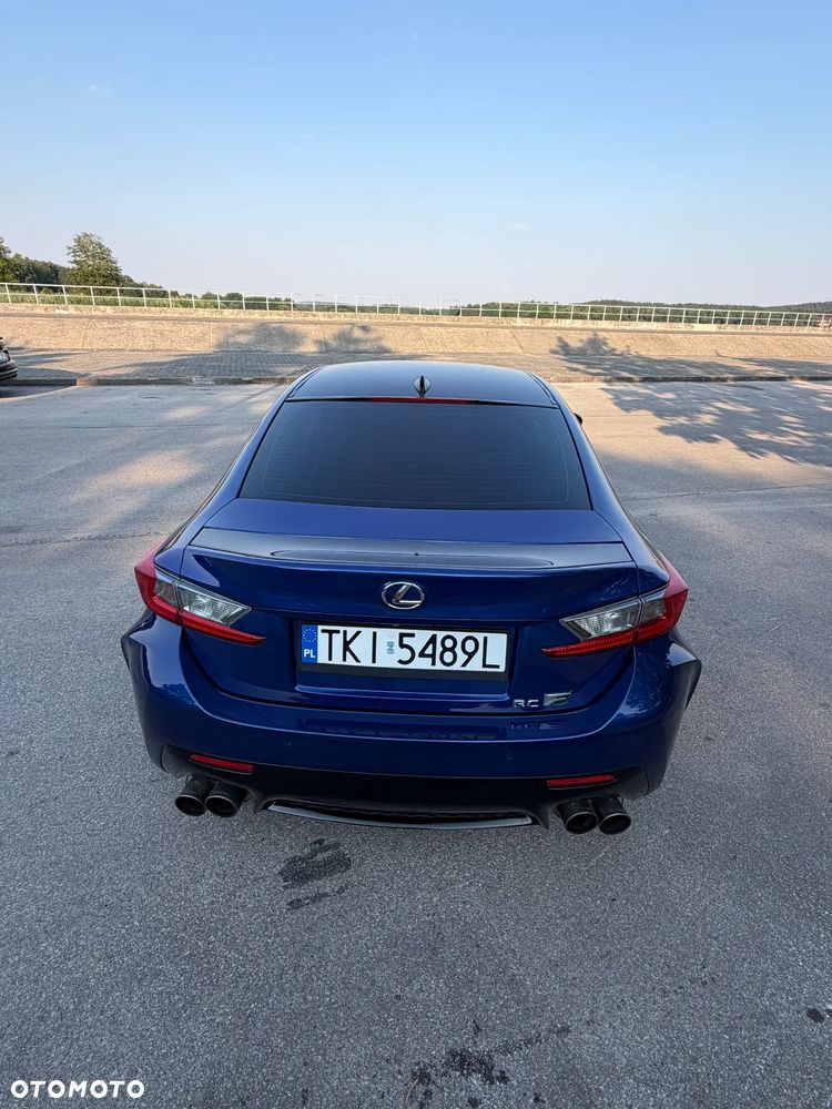 Lexus RC F Carbon - 22