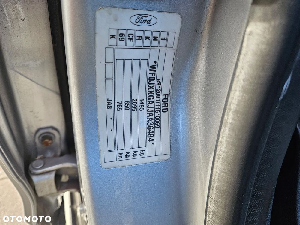 Ford Fiesta - 11