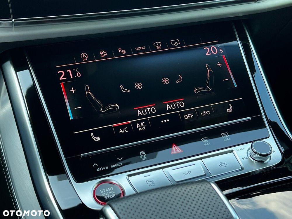 Audi SQ8 TFSI Quattro Tiptronic - 32