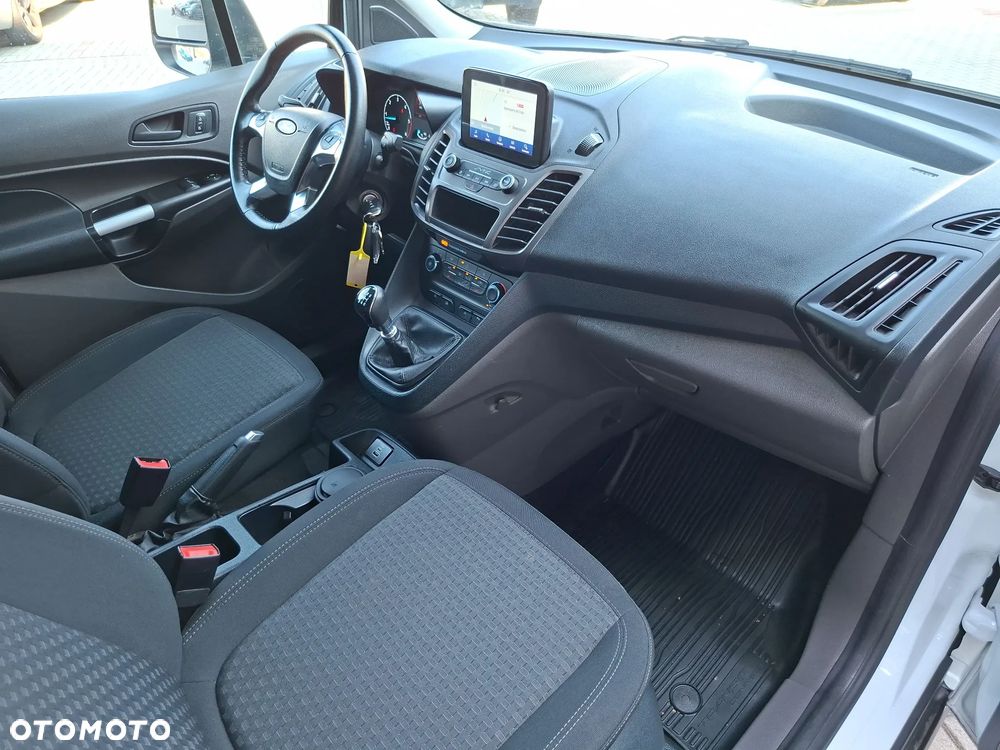 Ford Connect - 35