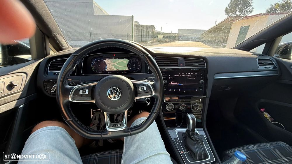 VW Golf 1.4 GTE Plug-In-Hybrid DSG - 10