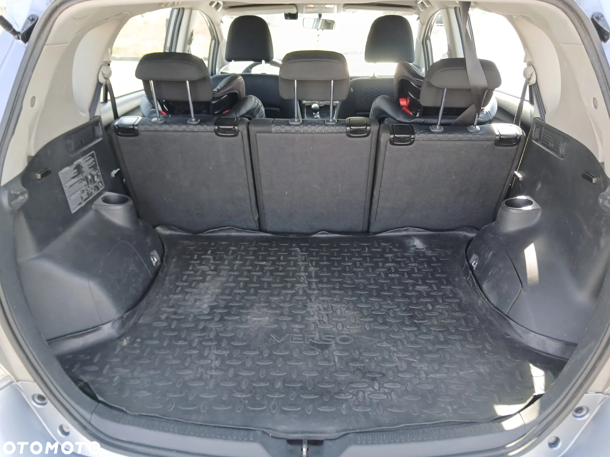 Toyota Verso - 7