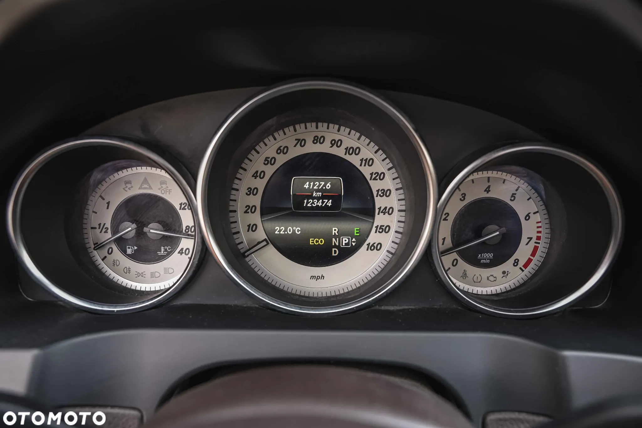 Mercedes-Benz Klasa E 350 CGI BlueEffICIENCY - 27