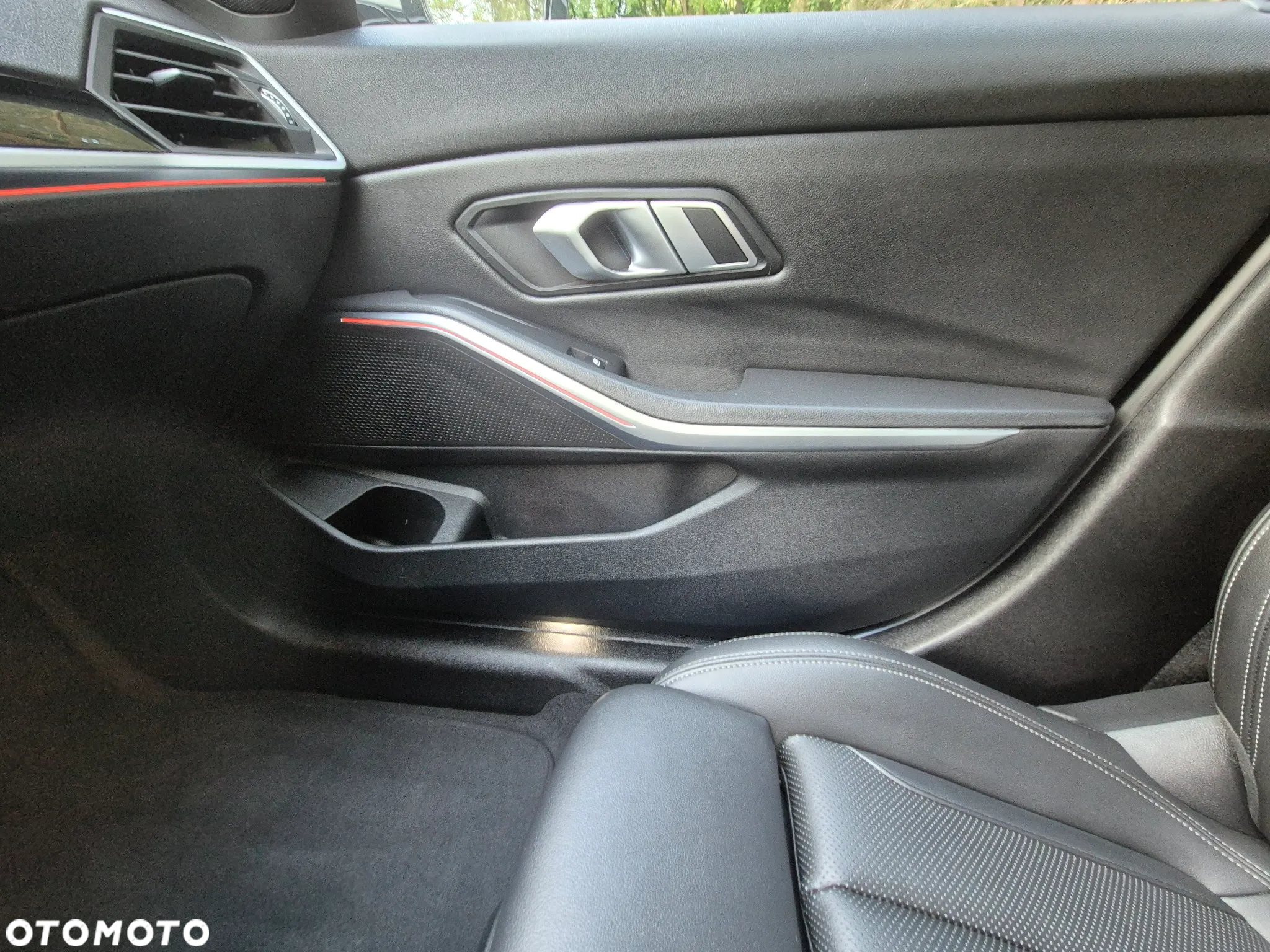 BMW Seria 3 320d Luxury Line - 12