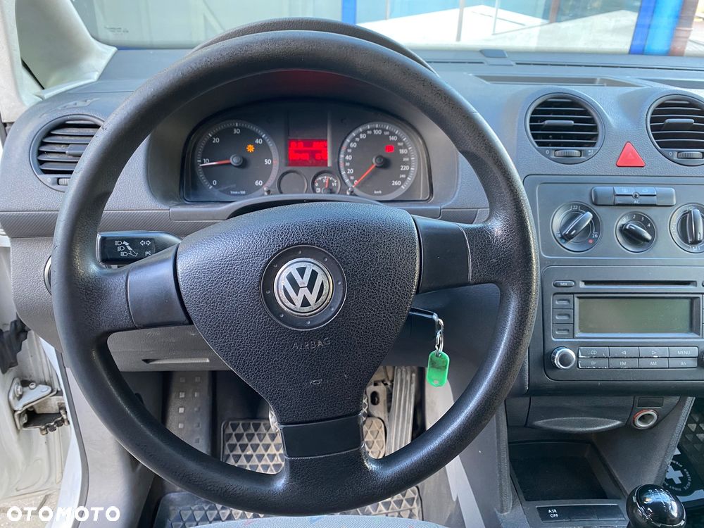 Volkswagen CADDY MAXI - 5