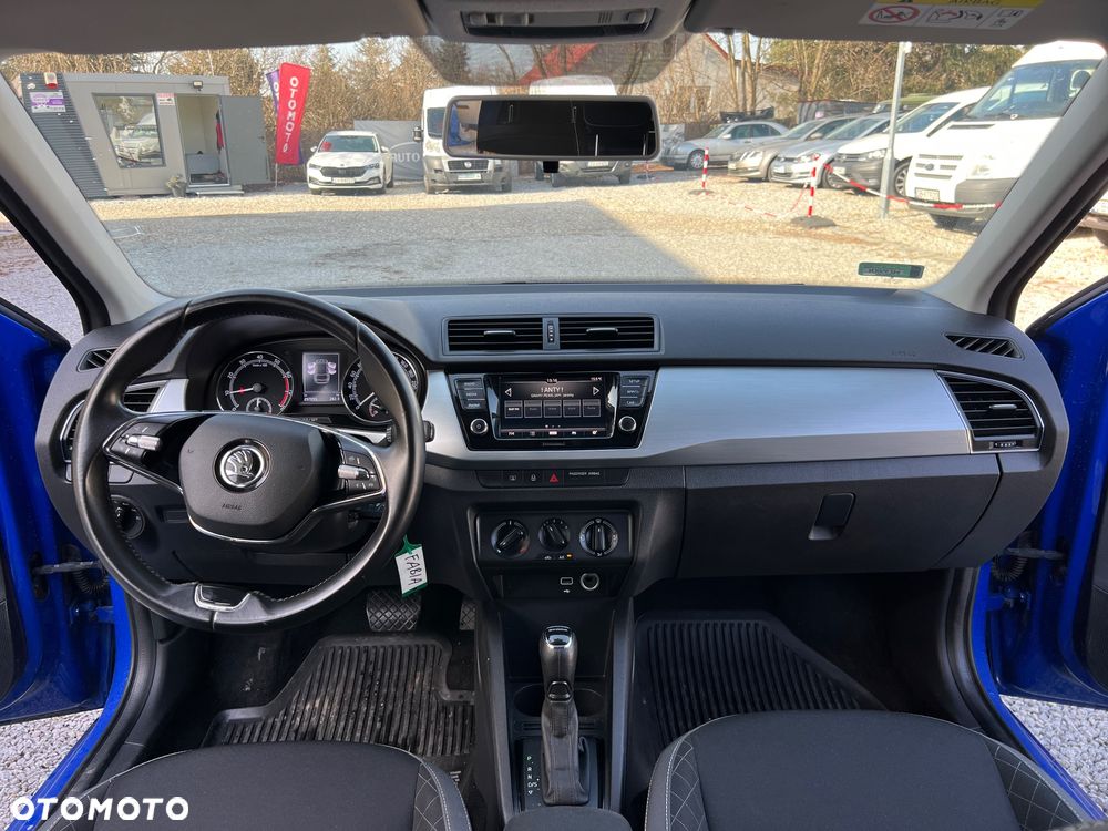 Skoda Fabia 1.0 TSI Style Color DSG - 11