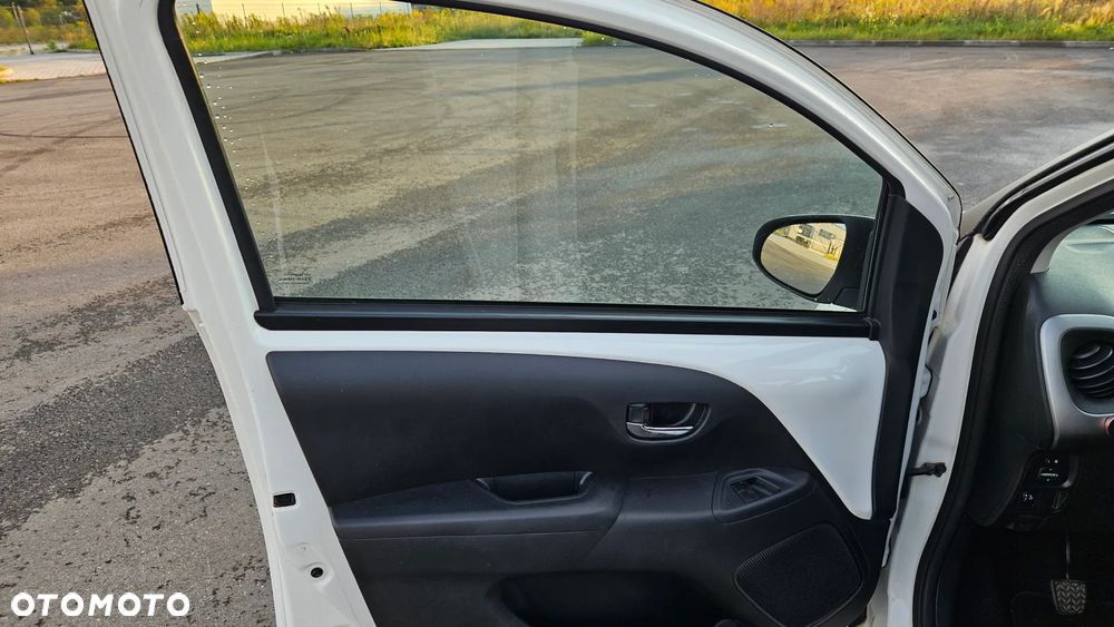 Citroën C1 PureTech 82 Shine - 28