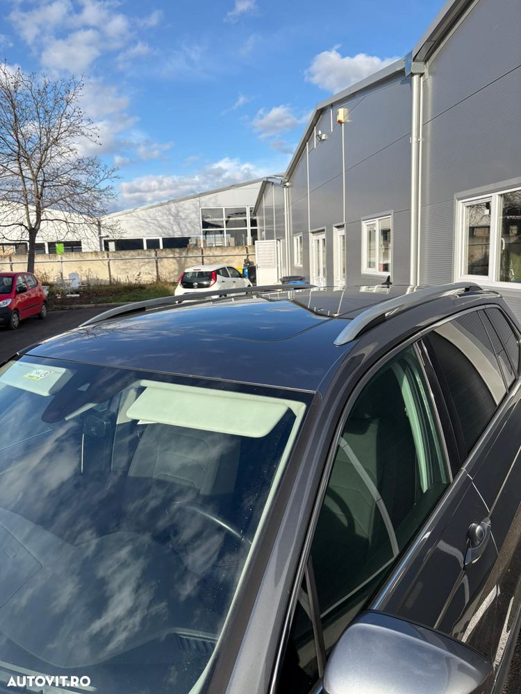 Volkswagen Tiguan 2.0 TDI DPF DSG 4Mot Comfortline - 11