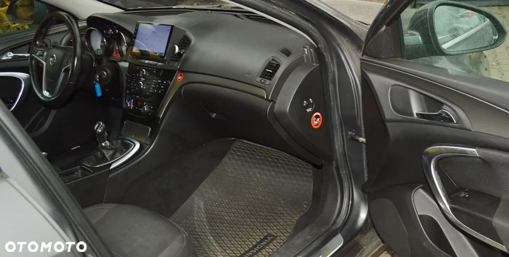 Opel Insignia - 31