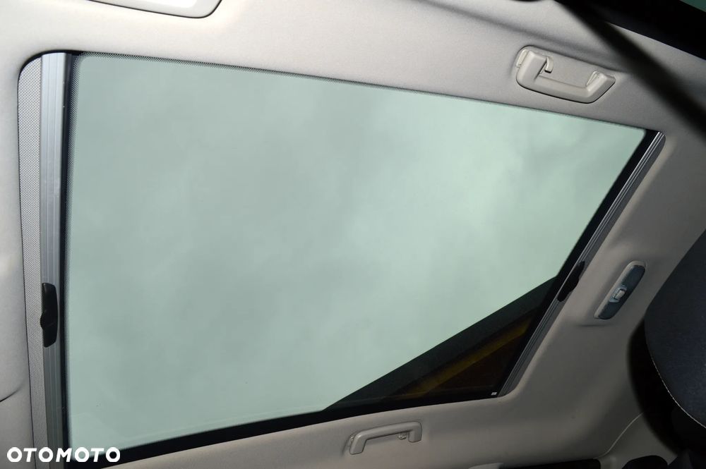 Ford Kuga 2.0 TDCi Titanium S - 30