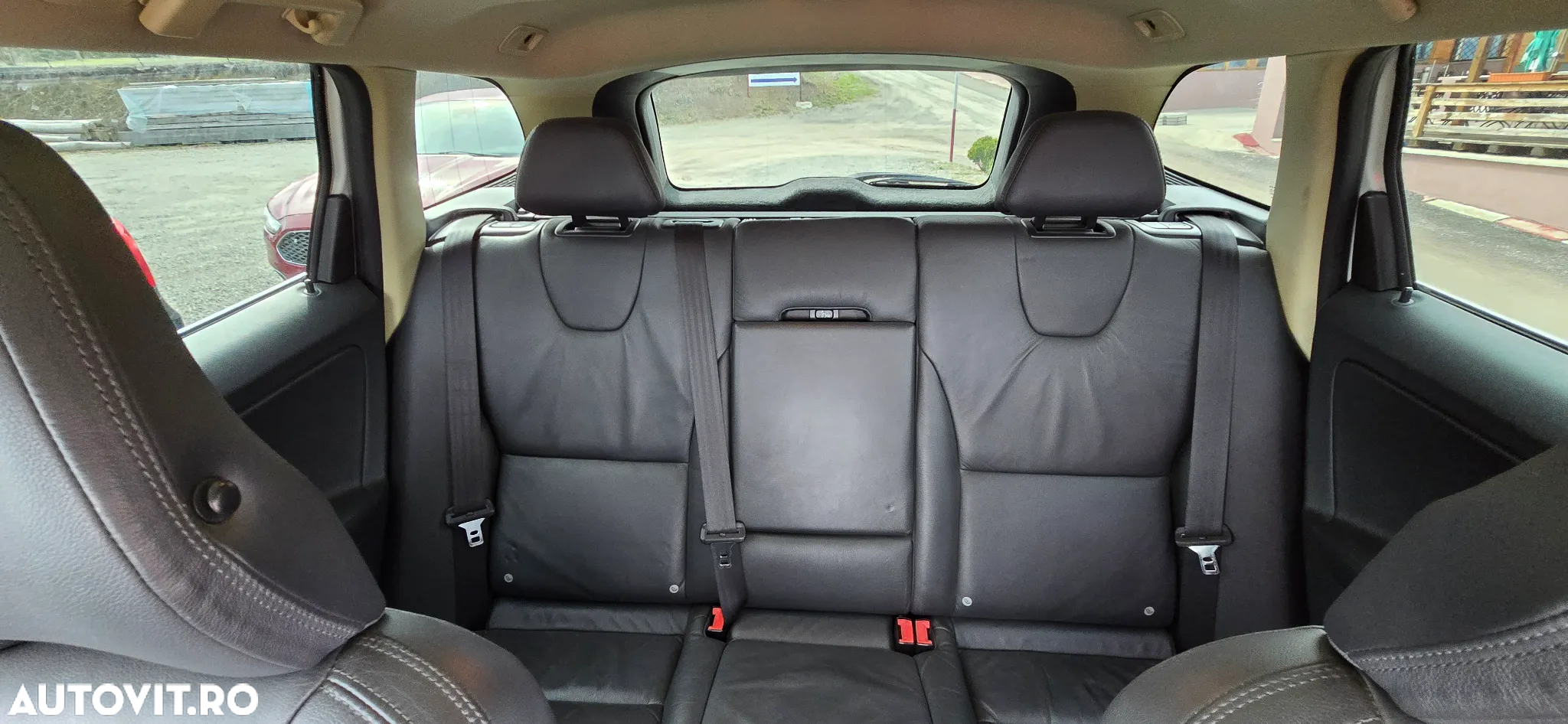 Volvo XC 60 D5 AWD Summum - 12