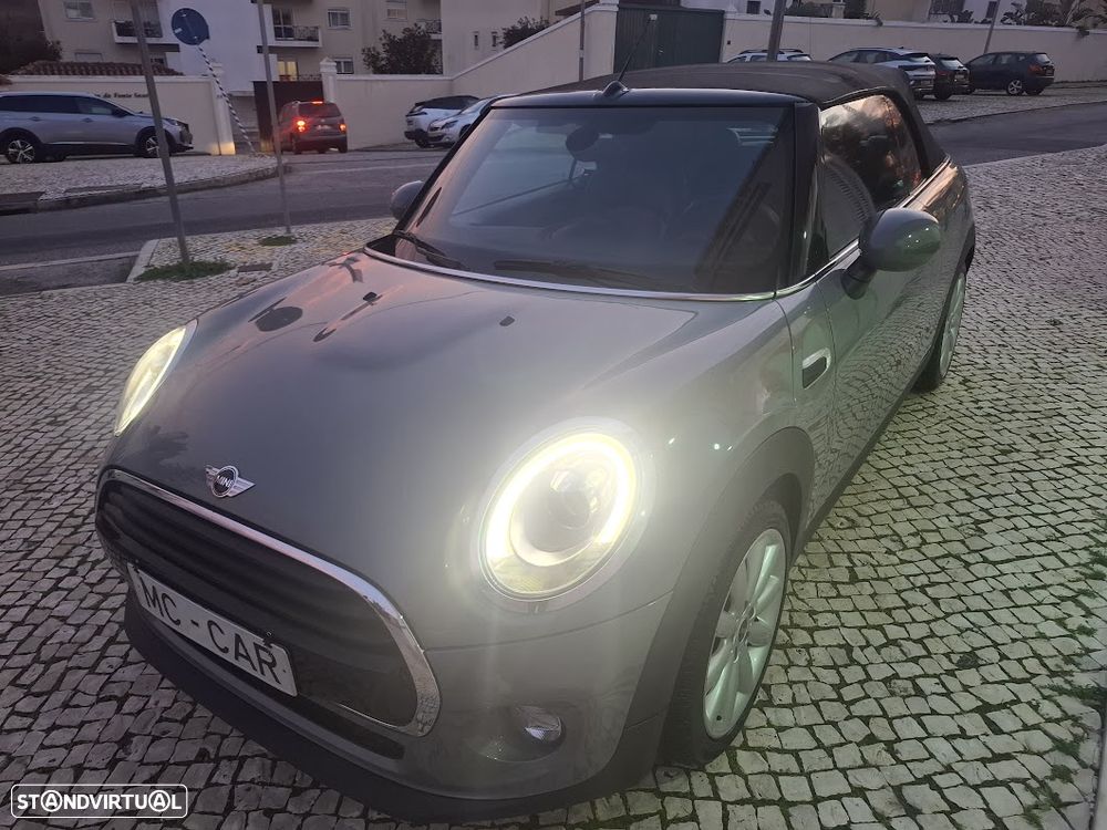 MINI Cabrio Cooper Essential - 58