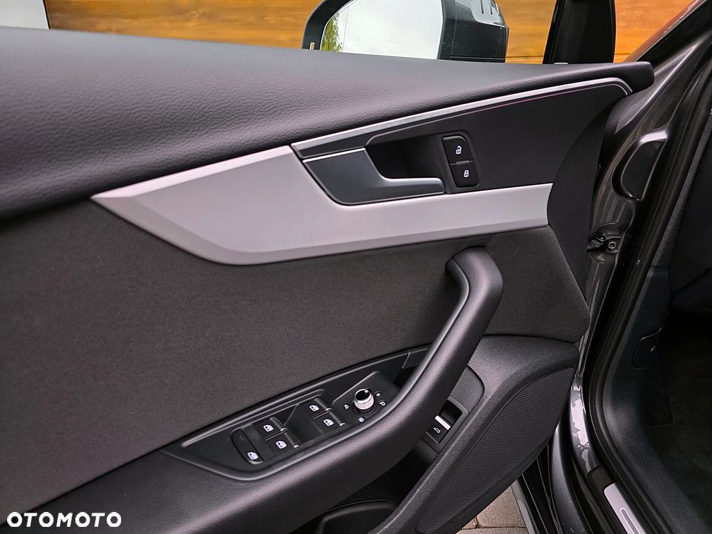 Audi A4 Avant 2024