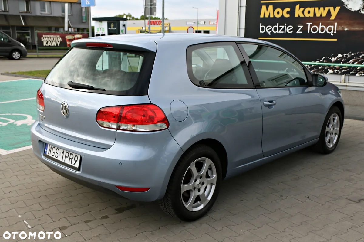 Volkswagen Golf - 17