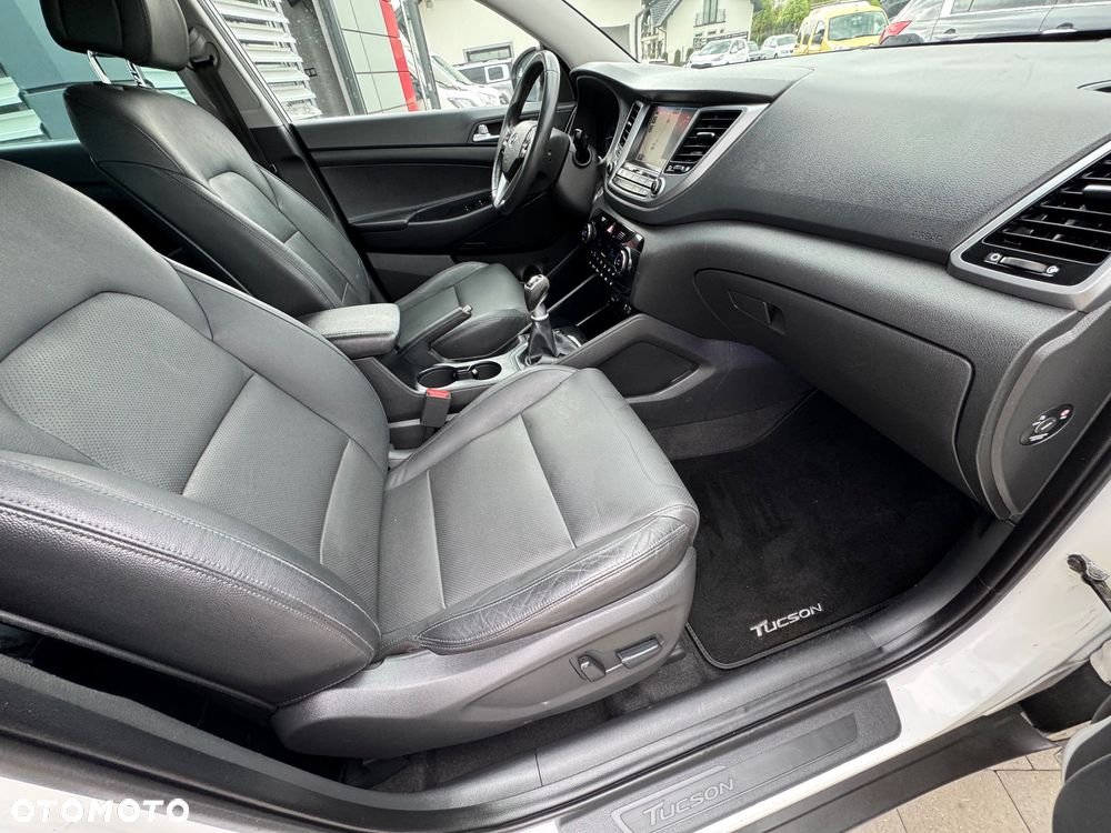 Hyundai Tucson blue 1.6 GDi 2WD Advantage - 23