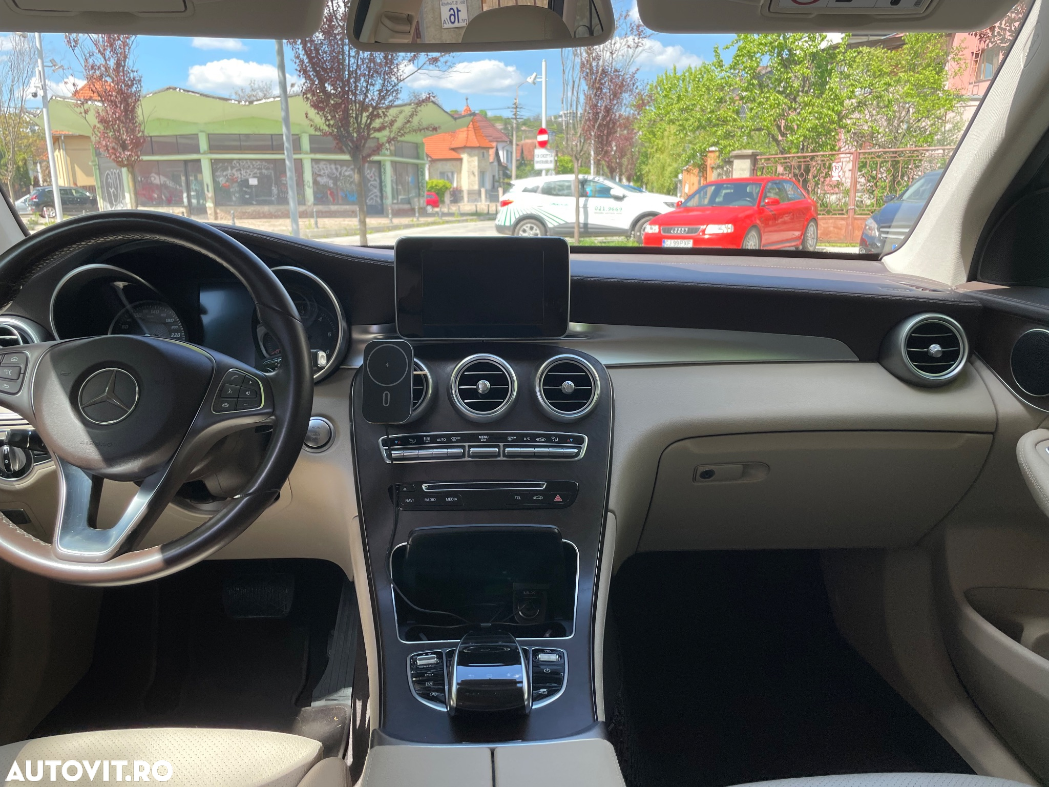 Mercedes-Benz GLC 220 d 4MATIC - 6