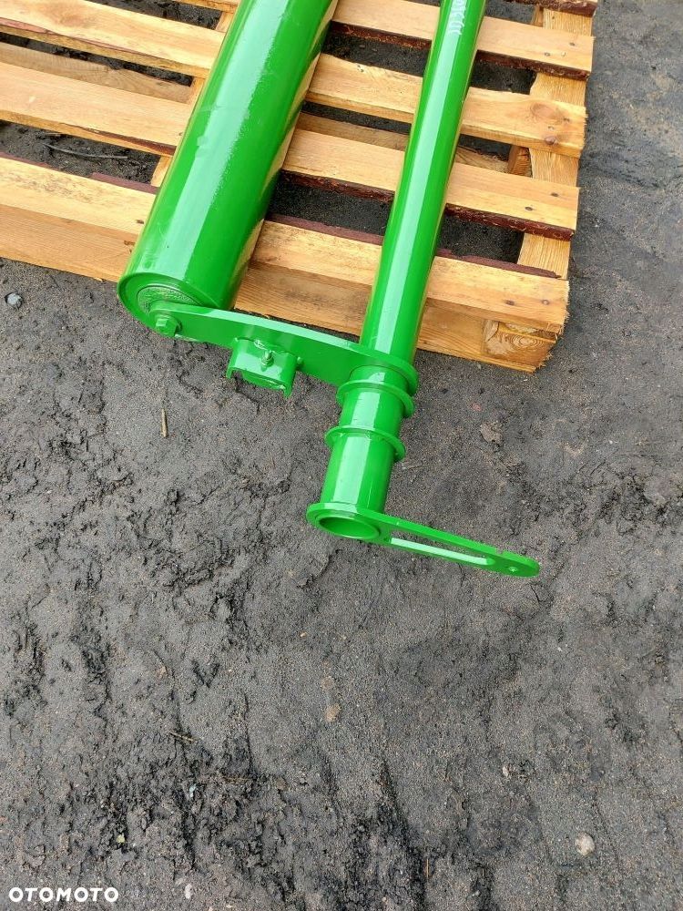 WAŁEK  RAMIĘ PRASA JOHN DEERE 960 2012R - 3