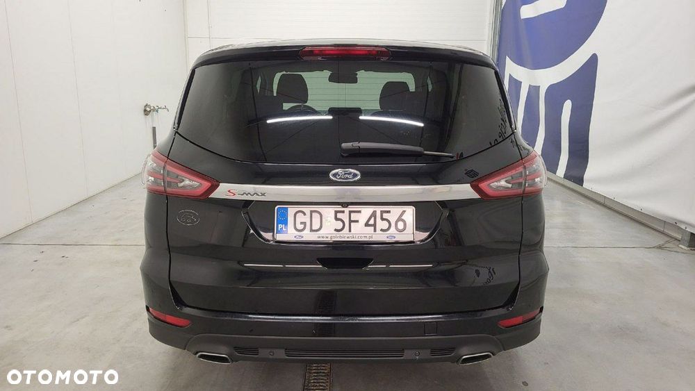 Ford S-Max 2.0 TDCi 4WD Titanium PowerShift - 7