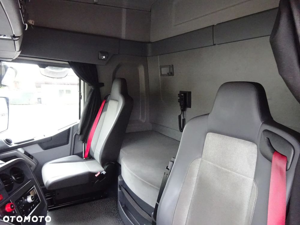 Renault GAMA T 430 ADR - 15