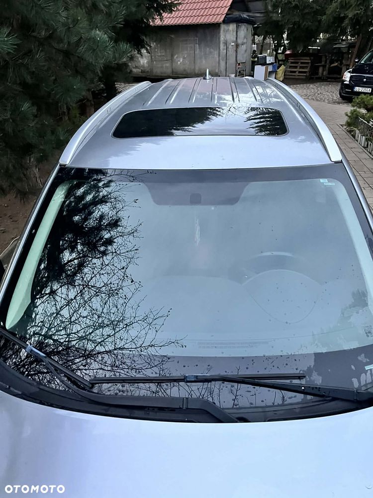 Mitsubishi Outlander - 7