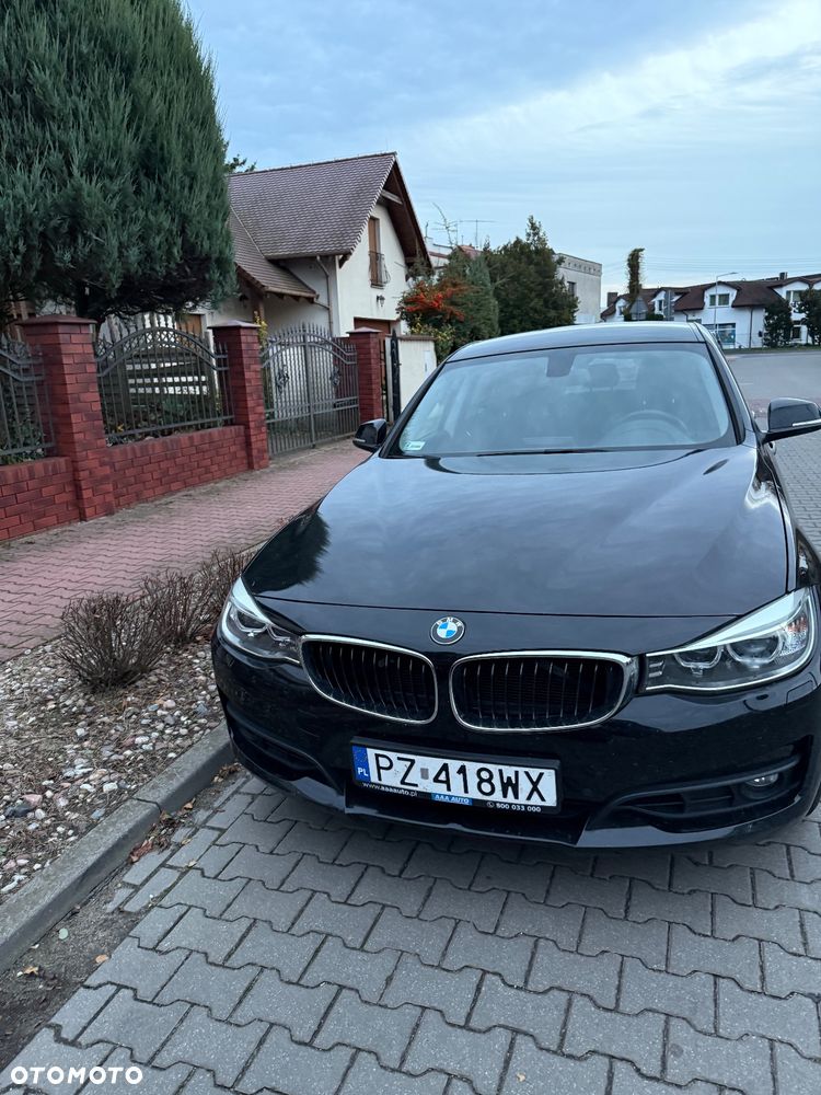 BMW Seria 3 320i xDrive - 1