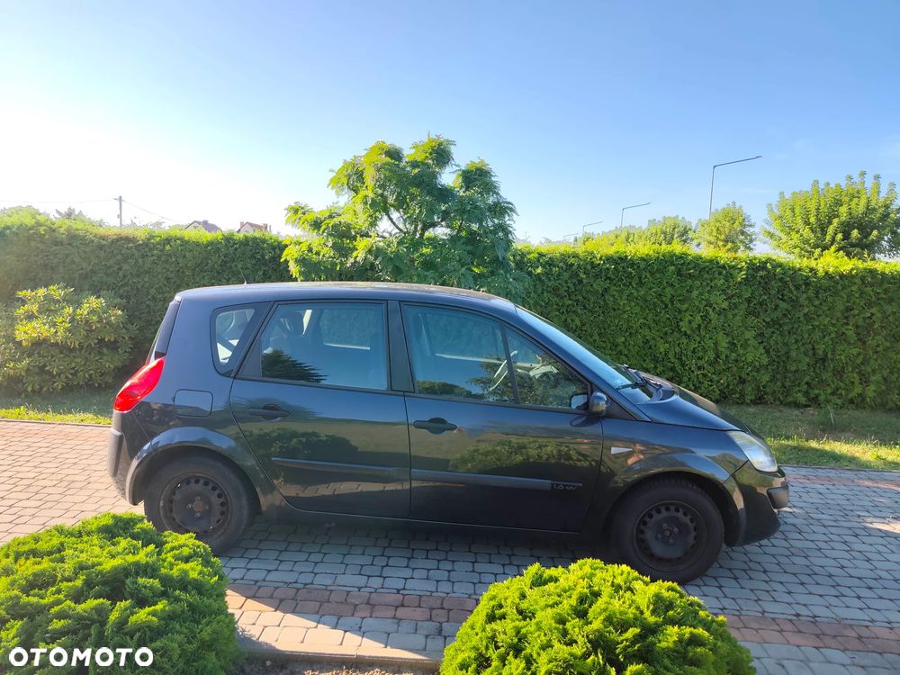 Renault Scenic - 10